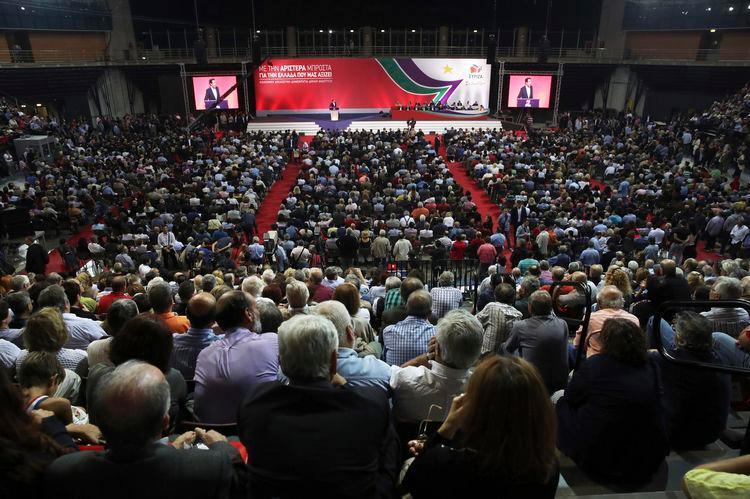 Alexis Tsipras e il congresso di Syriza (Libération)