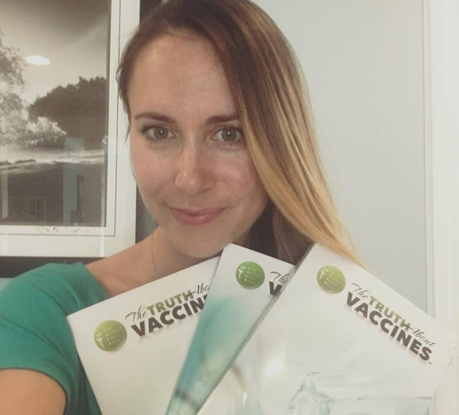 brittney kara vaccini bibbia antivax - 4